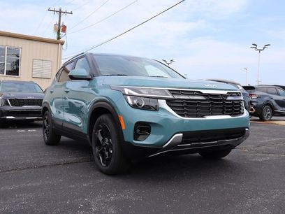 New 2026 Kia Seltos EX w/ EX Sunroof Package