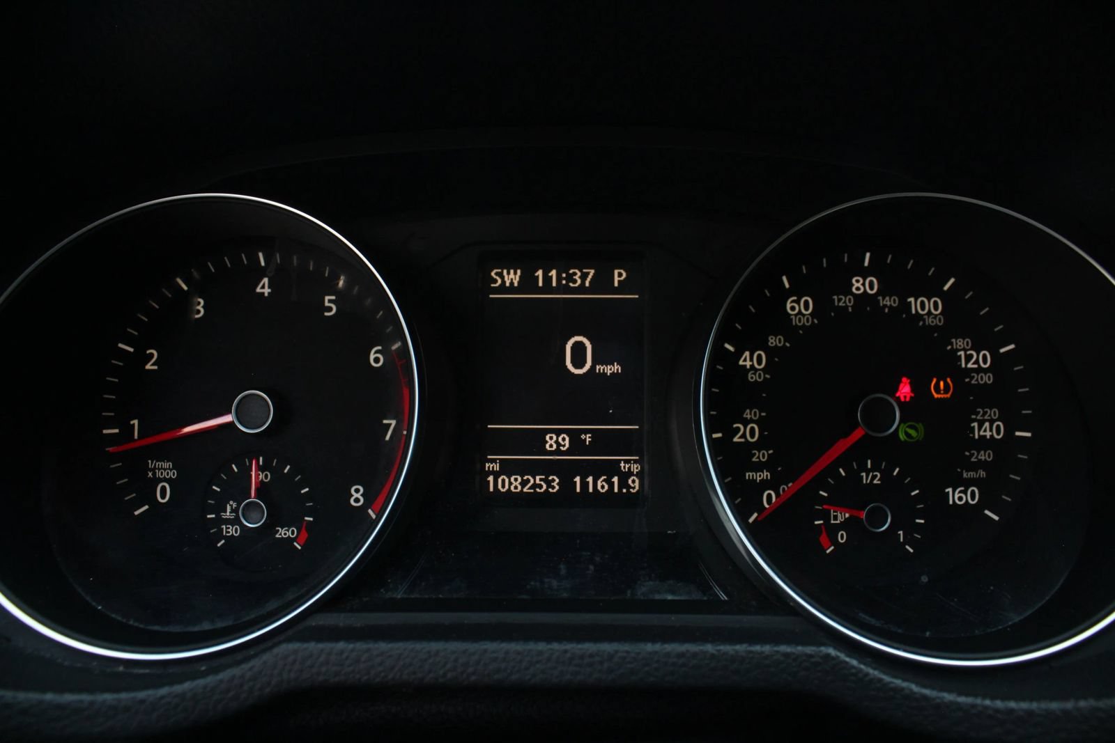 Used 2016 Volkswagen Passat 1.8T SE FWD image 32
