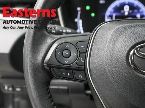 Used 2023 Toyota Corolla XSE FWD image 15
