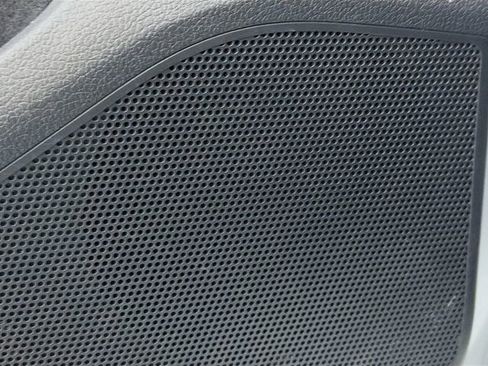 Used 2015 Volkswagen Golf TDI S image 19