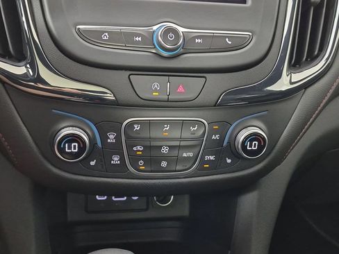 Certified 2024 Chevrolet Equinox RS AWD/4WD image 26