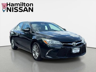 Used 2016 Toyota Camry SE w/ Moonroof Package