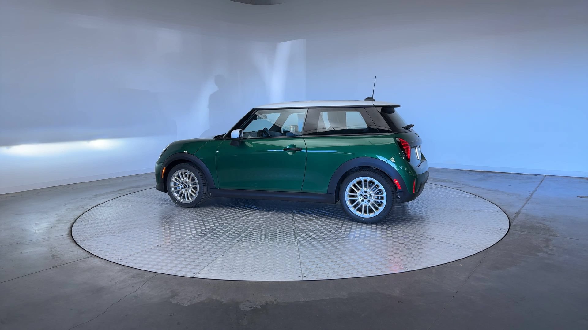 Certified 2026 MINI Cooper 2-Door Hardtop FWD image 8