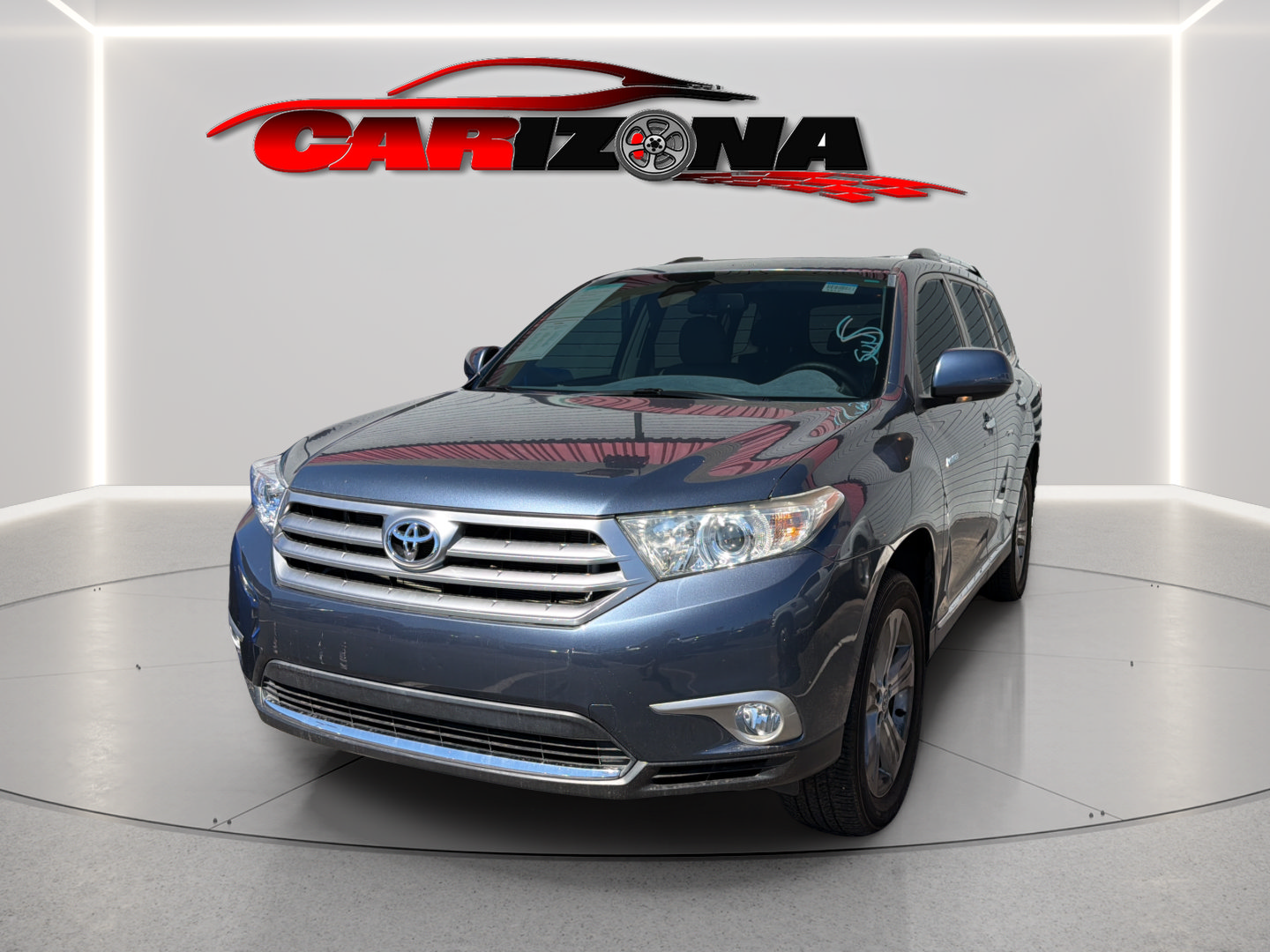 Used 2012 Toyota Highlander Limited w/ Tow Pkg FWD image 4