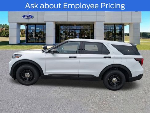 New 2025 Ford Explorer 4WD Police Interceptor w/ Ready For The Road Package image 7