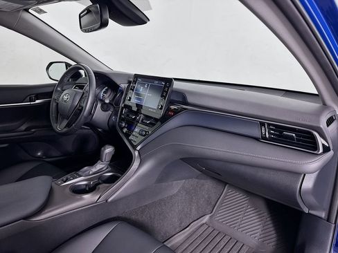 Used 2023 Toyota Camry SE image 27