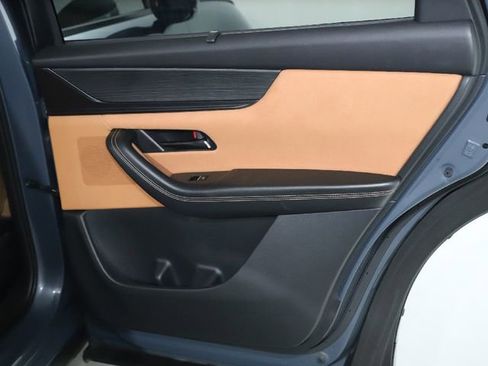 Certified 2025 MAZDA CX-70 3.3 Turbo S w/ Premium Plus image 24