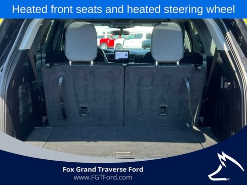 Certified 2022 Ford Explorer XLT w/ Equipment Group 202A AWD/4WD image 34