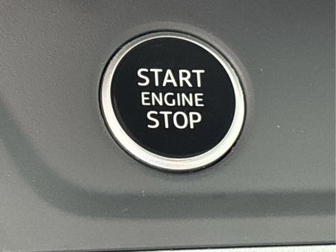 Used 2021 Audi Q3 2.0T Premium image 18