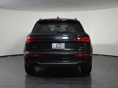 Used 2025 Audi Q5 2.0T Premium w/ Convenience Plus Package AWD/4WD image 4