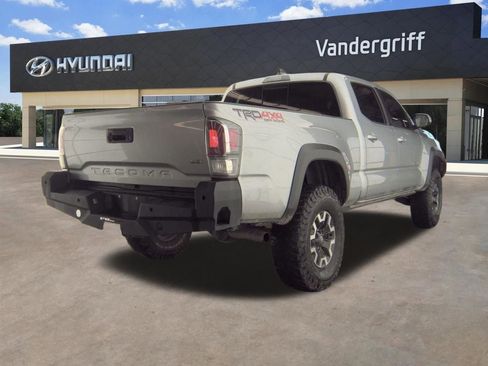 Used 2023 Toyota Tacoma TRD Off-Road image 13