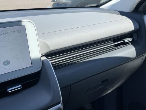 Certified 2024 Hyundai Ioniq 5 SEL RWD image 25