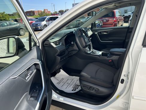 Certified 2024 Toyota RAV4 XLE w/ Convenience Package AWD/4WD image 13