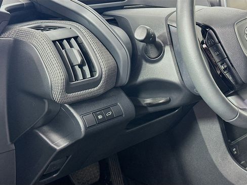 Used 2025 Toyota bZ4X FWD w/ Weather Package image 17