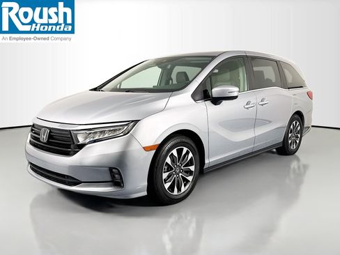 Certified 2024 Honda Odyssey EX-L image 1