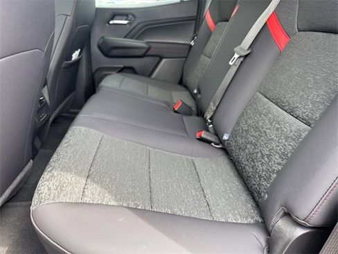 New 2025 Chevrolet Colorado Z71 w/ Midnight Edition image 24