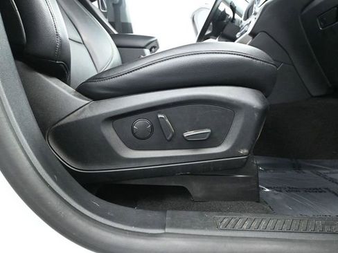 Used 2020 Ford Explorer XLT w/ Equipment Group 202A image 51