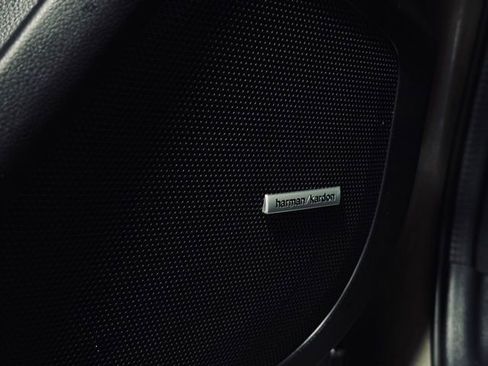 Used 2025 Subaru Ascent Limited w/ Popular Package #1 image 17