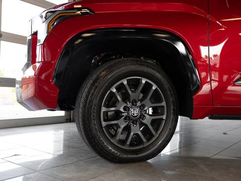 Used 2026 Toyota Tundra Platinum AWD/4WD image 9