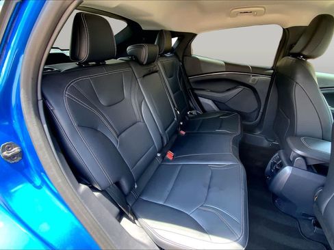 Used 2025 Ford Mustang Mach-E Premium RWD image 19