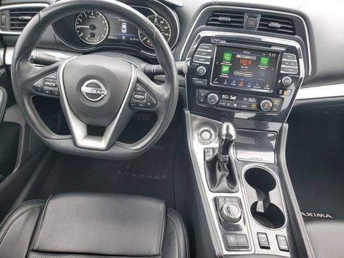 Used 2023 Nissan Maxima SL FWD image 11