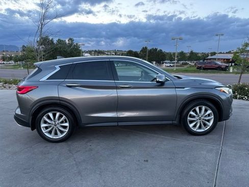 Used 2019 INFINITI QX50 Pure AWD/4WD image 9
