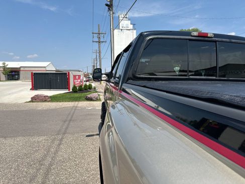 Used 2000 Ford F350 Lariat image 19