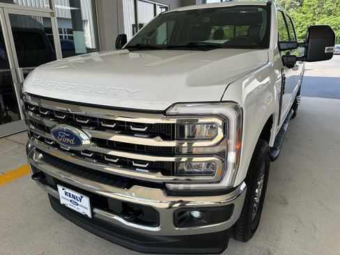 Certified 2024 Ford F250 Lariat AWD/4WD image 2