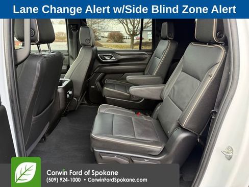 Used 2024 GMC Yukon XL SLT image 11