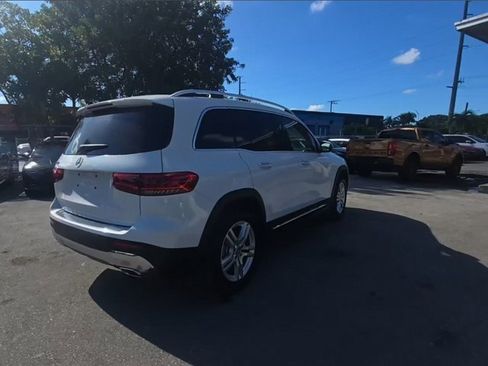 Used 2020 Mercedes-Benz GLB 250 GLB 250 w/ Premium Package image 4