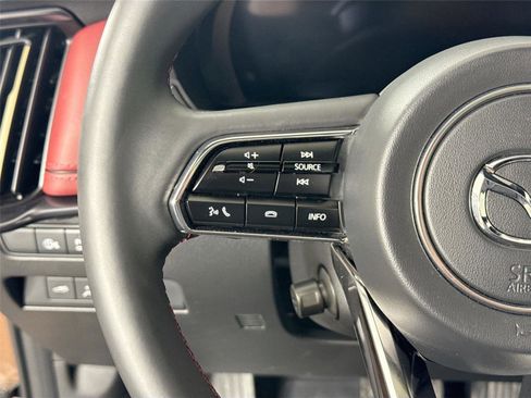 Certified 2025 MAZDA CX-70 3.3 Turbo S w/ Premium Package image 18