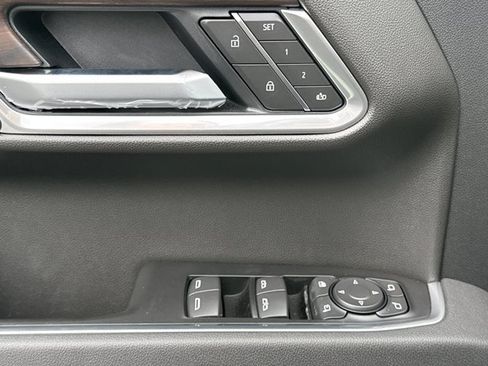 New 2026 GMC Sierra 1500 SLT w/ SLT Premium Plus Package image 19