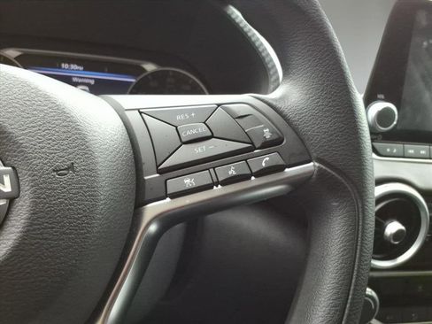 Used 2024 Nissan Sentra SV image 10