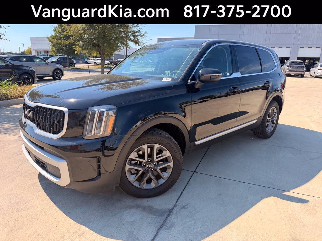 Certified 2025 Kia Telluride LX FWD image 1