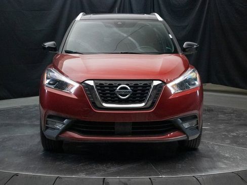 Used 2020 Nissan Kicks SR image 4