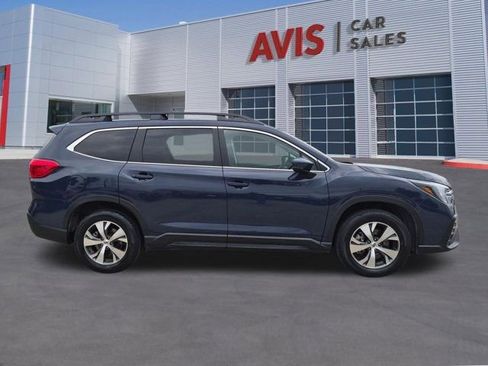 Used 2025 Subaru Ascent Premium AWD/4WD image 5