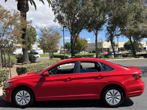 Used 2019 Volkswagen Jetta S image 17