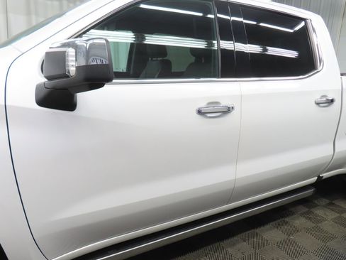 Used 2019 Chevrolet Silverado 1500 LTZ w/ LTZ Plus Package image 43