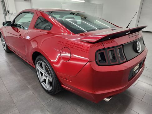Used 2013 Ford Mustang GT Premium w/ Comfort Pkg RWD image 6