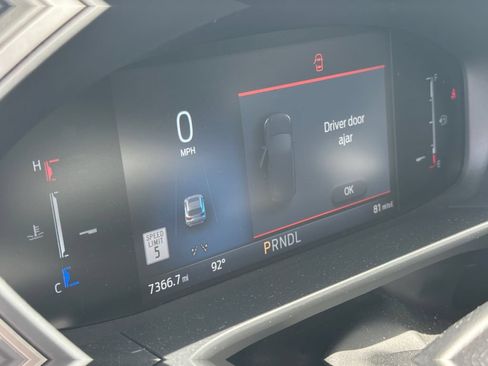 Used 2025 Ford Escape Active w/ Tech Pack #1 FWD image 17
