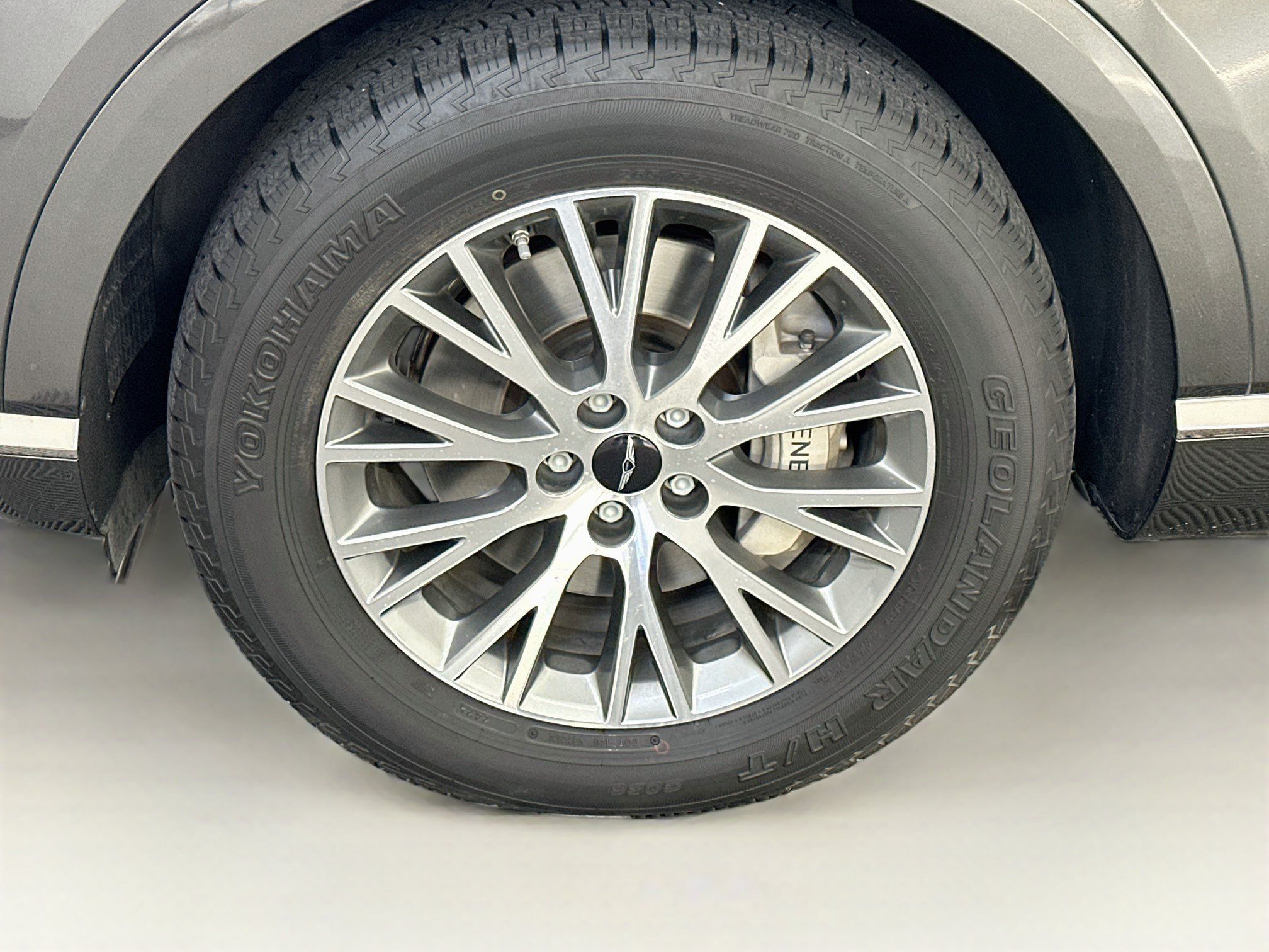 Used 2025 Genesis GV80 2.5T Standard AWD/4WD image 35