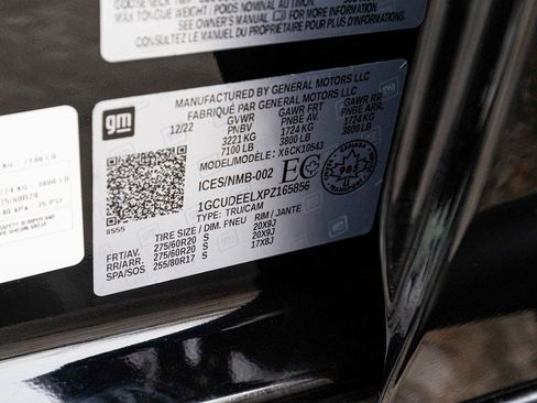 Used 2023 Chevrolet Silverado 1500 RST image 16