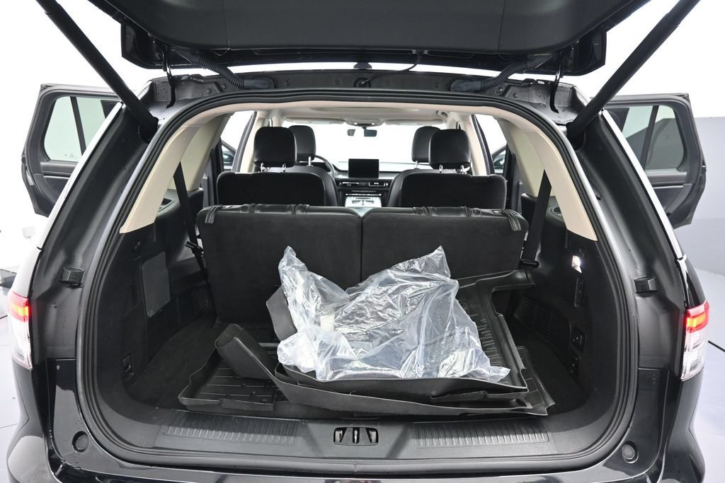 Used 2022 Lincoln Aviator AWD w/ Premium Package image 32