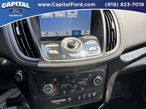 Used 2018 Ford Escape Titanium w/ Ford Safe & Smart Package FWD image 27