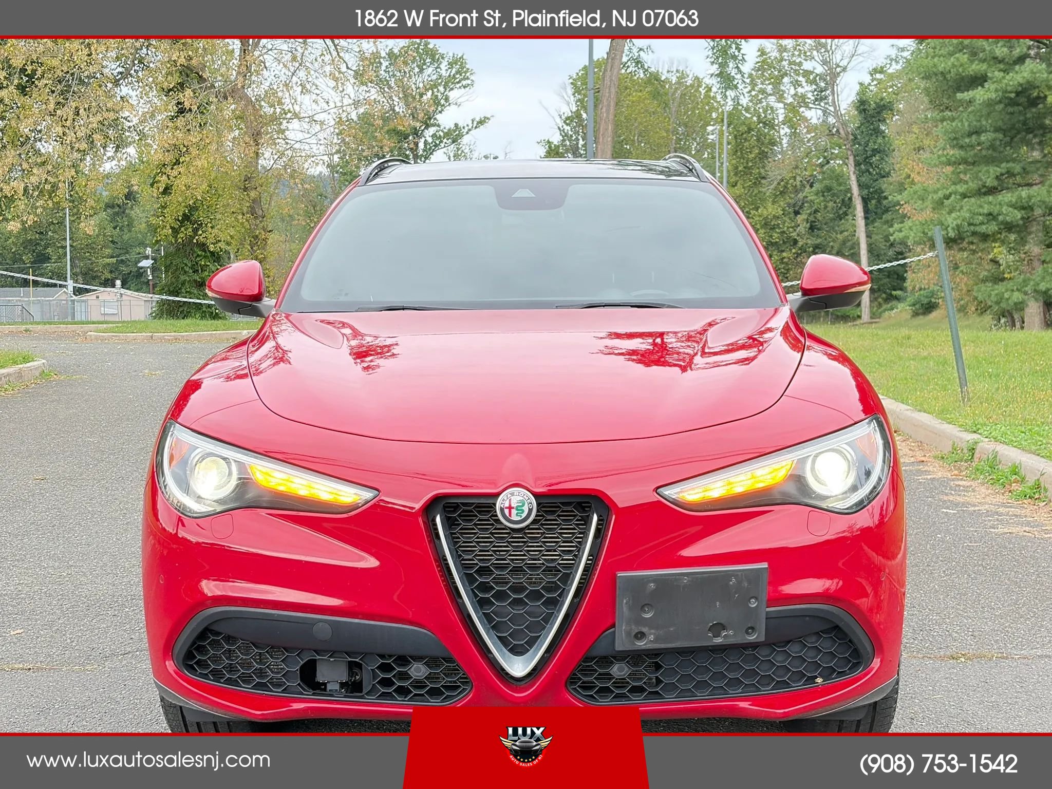 Used 2023 Alfa Romeo Stelvio Ti AWD/4WD image 3