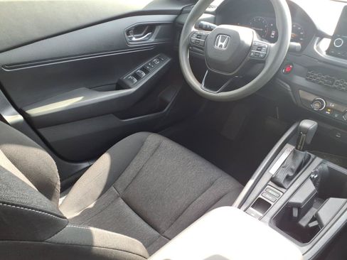 Certified 2023 Honda Accord LX image 16