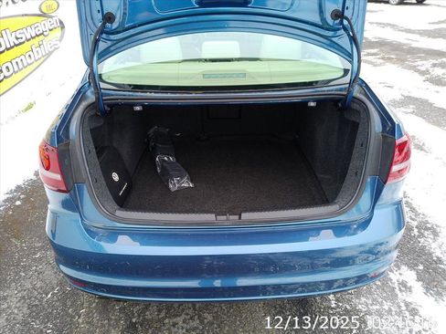 Used 2018 Volkswagen Jetta SE image 22