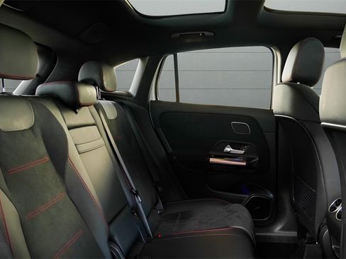 Used 2021 Mercedes-Benz GLA 45 AMG GLA 45 AMG image 73