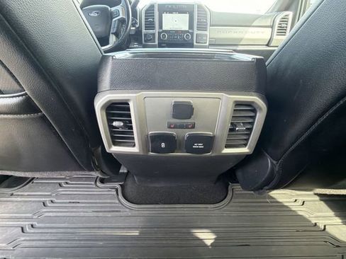 Used 2018 Ford F250 Lariat w/ Lariat Ultimate Package image 22