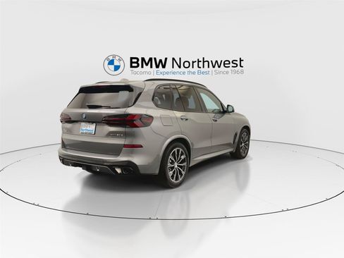 New 2026 BMW X5 xDrive50e w/ M Sport Package AWD/4WD image 3